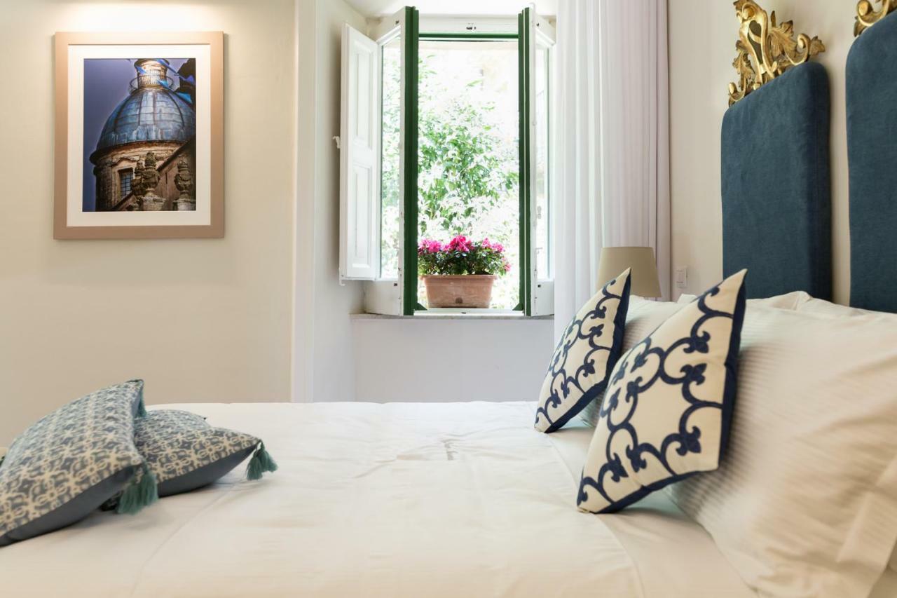 Palazzo Taranto Luxury Rooms Caltagirone Buitenkant foto